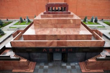 Российская Федерация - это большая мумия Ленина